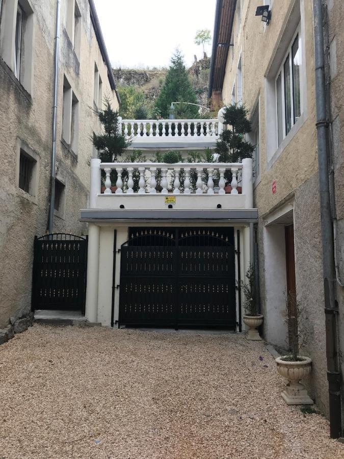 Treacy'S Residence Morez Exterior foto